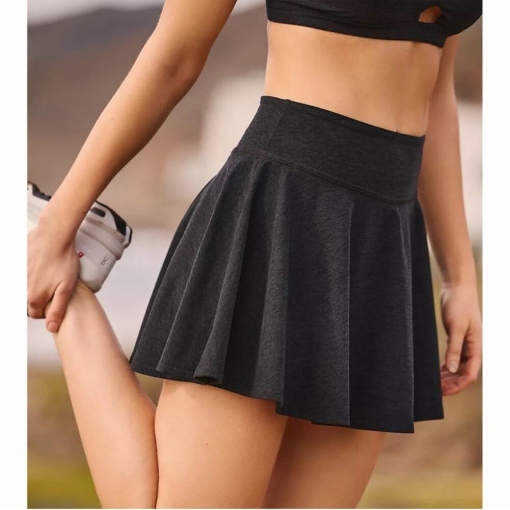 Beyond yoga Space dye Hot Shot Circle Skirt darkest night small